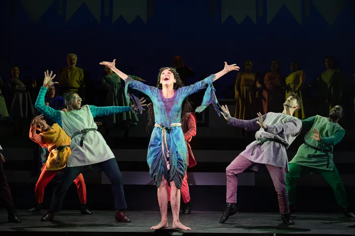 “Zany Reunion: Sutton Foster and Michael Urie Shine in ‘Once Upon a Mattress'”